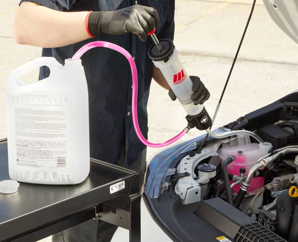 MotoMaster Fluid Transfer Pump 8 MotoMaster Fluid Transfer Pump - Image 8