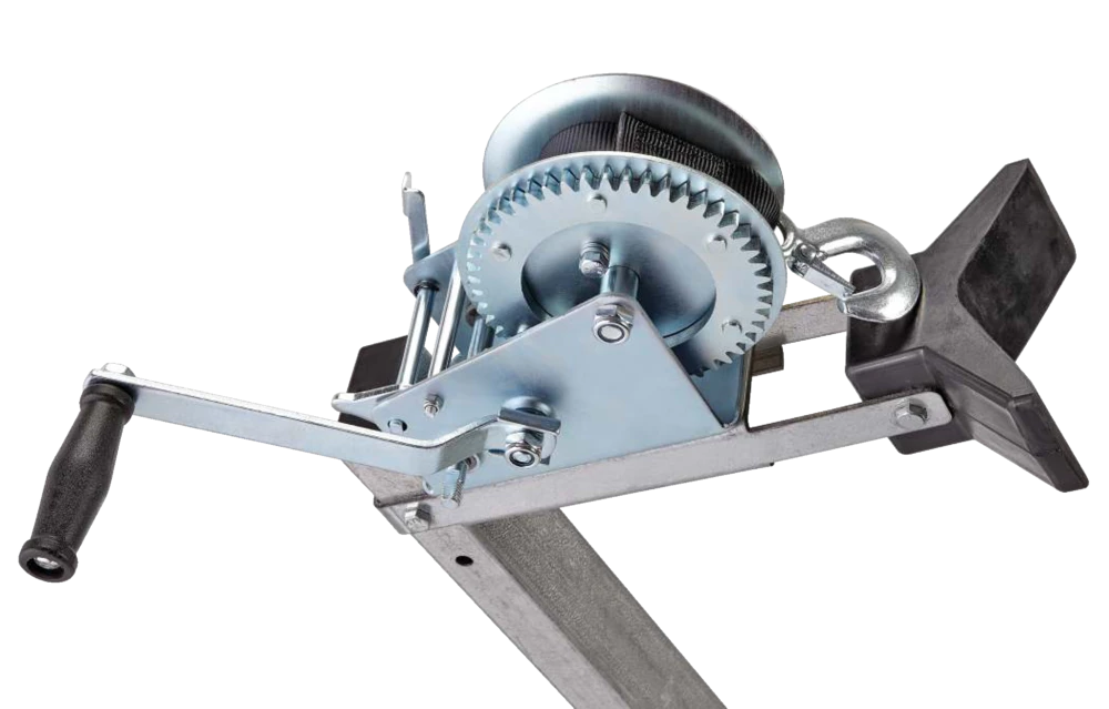 MotoMaster 2,500-lb 2-Speed Trailer Winch 5 MotoMaster 2,500-lb 2-Speed Trailer Winch - Image 5